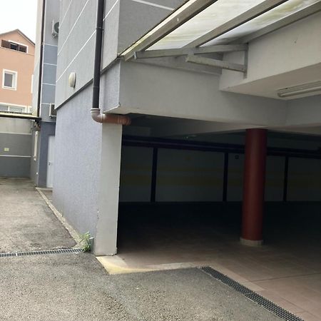 Apartment Capriati With Parking Garage อูมัค ภายนอก รูปภาพ