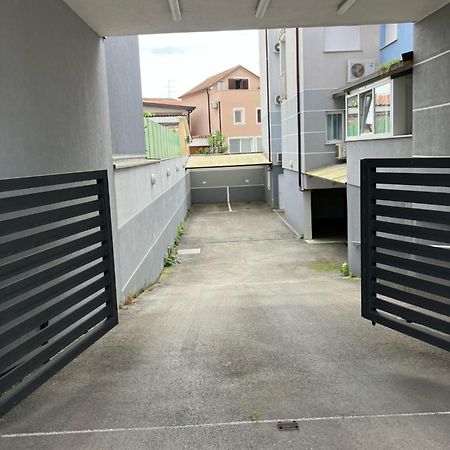 Apartment Capriati With Parking Garage อูมัค ภายนอก รูปภาพ